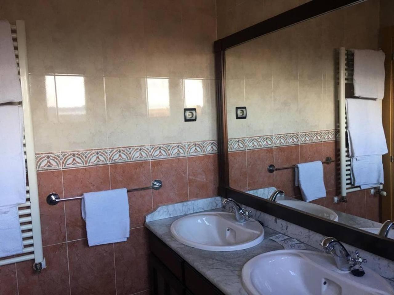 Apartamentos Coco Ávila المظهر الخارجي الصورة